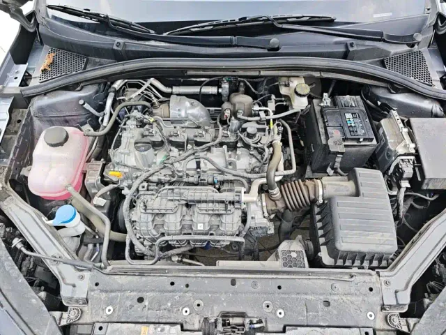 Roewe i5 — Фото автомобиля 19