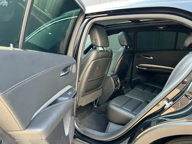 Cadillac XT4 — Фото автомобиля 19