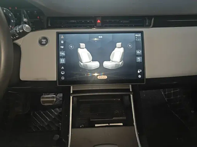Land Rover Range Rover Evoque — Фото автомобиля 8