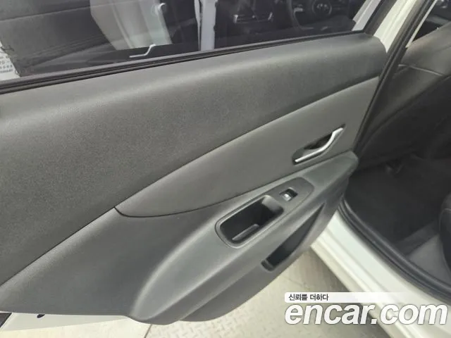 Hyundai Avante CN7 — Фото автомобиля 13