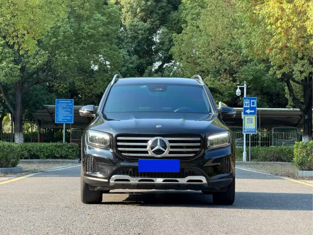 Mercedes-Benz GLB-Class — Фото автомобиля 2