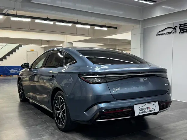 BYD Seal 07 DM-i — Фото автомобиля 5