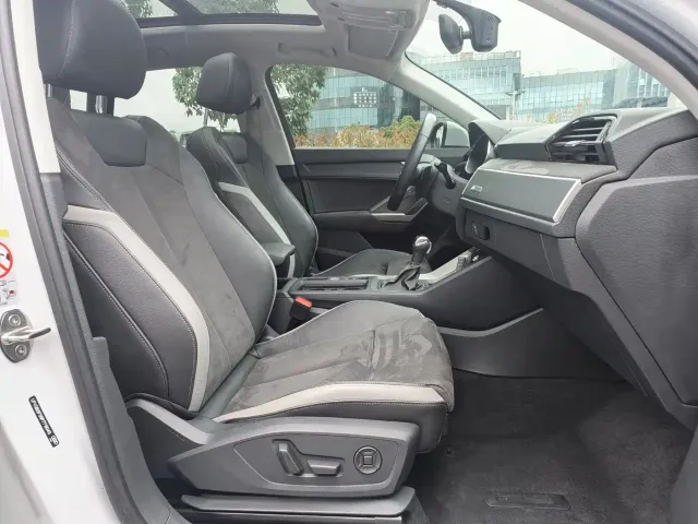 Audi Q3 — Фото автомобиля 9