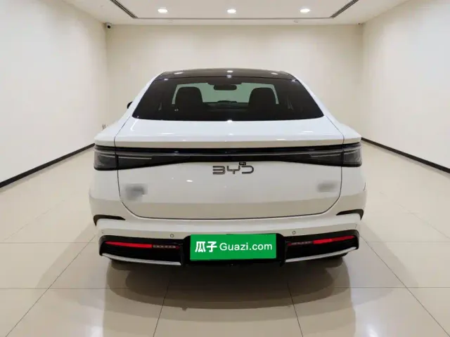 BYD Seal 07 DM-i — Фото автомобиля 5