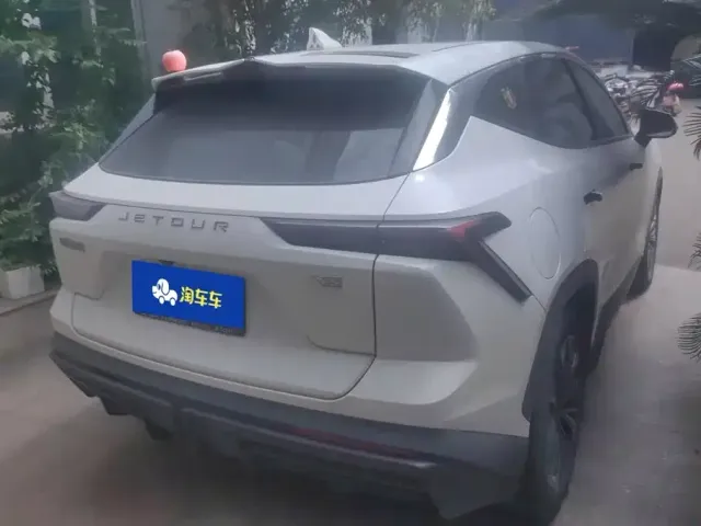 Jetour Jetour Dasheng 2022 1.6T DCT King PLUS — Фото автомобиля 3