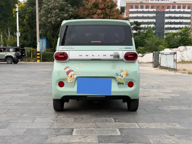 Wuling Hongguang Mini EV — Фото автомобиля 5
