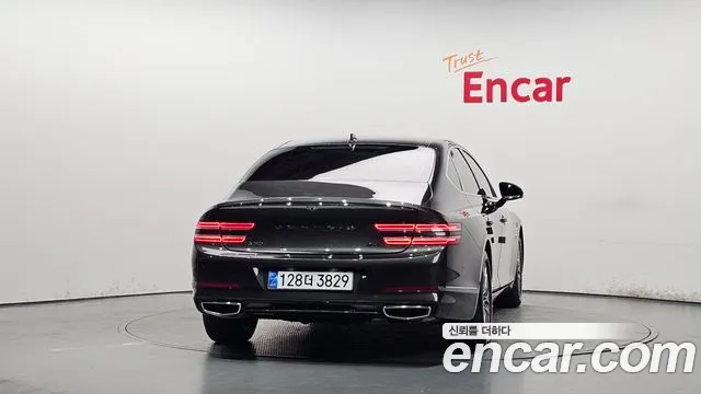 Genesis G80 Бензин 2.5 турбо AWD — Фото автомобиля 3