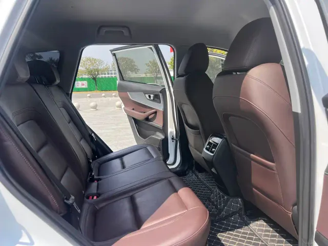Chery Tiggo 7 — Фото автомобиля 8