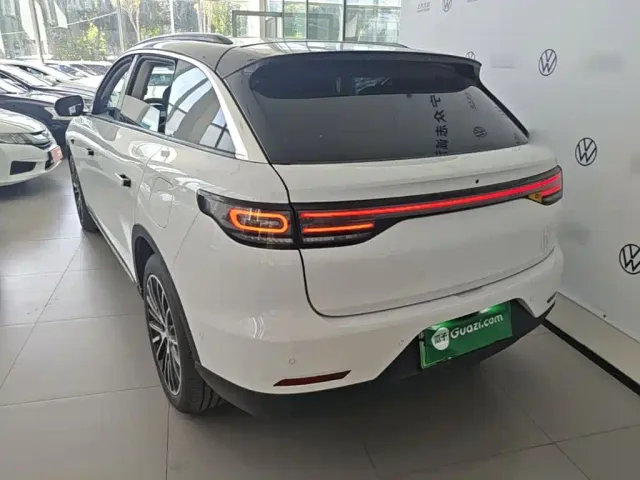 Leapmotor C11 — Фото автомобиля 4