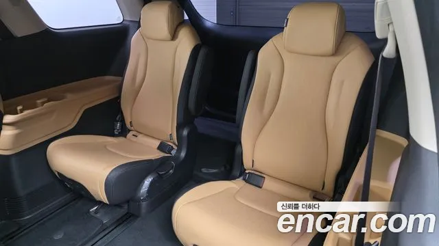 Kia Canival Carnival 4 поколение Бензин 9 мест Prestige — Фото автомобиля 11