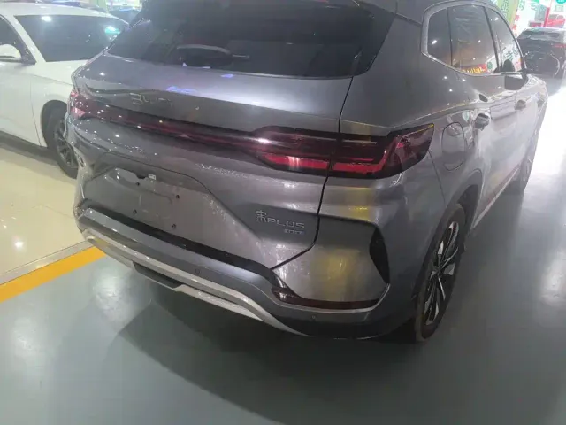 BYD Song PLUS PHEV 2025 DM-i Smart Driving Edition 112KM Honor — Фото автомобиля 24