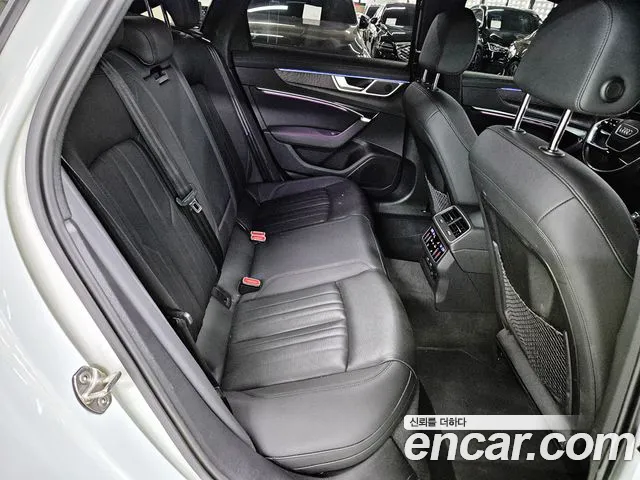 Audi A6 — Фото автомобиля 17