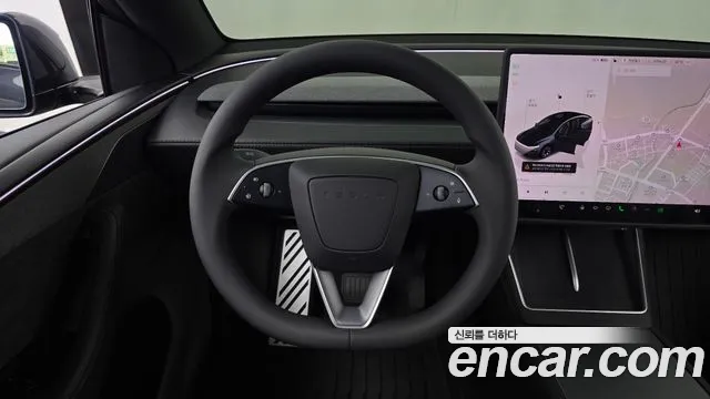 Tesla Model Y — Фото автомобиля 19