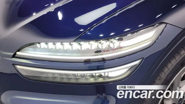 Genesis GV70 2.5T Бензин AWD — Фото автомобиля 20
