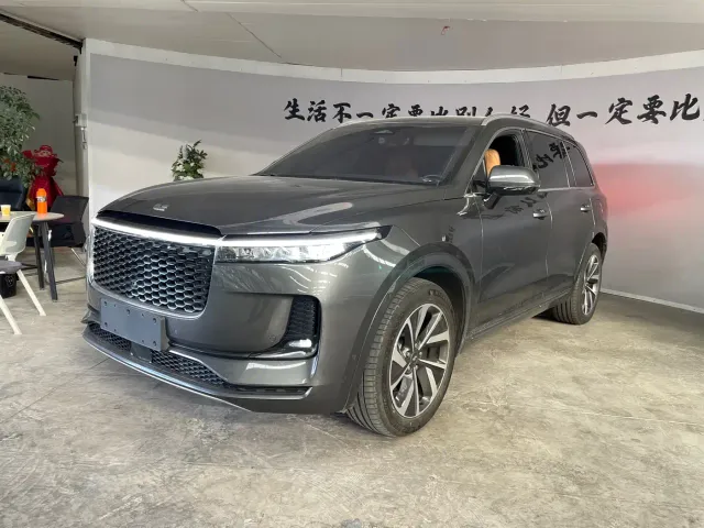 Li Auto ONE — Фото автомобиля 3