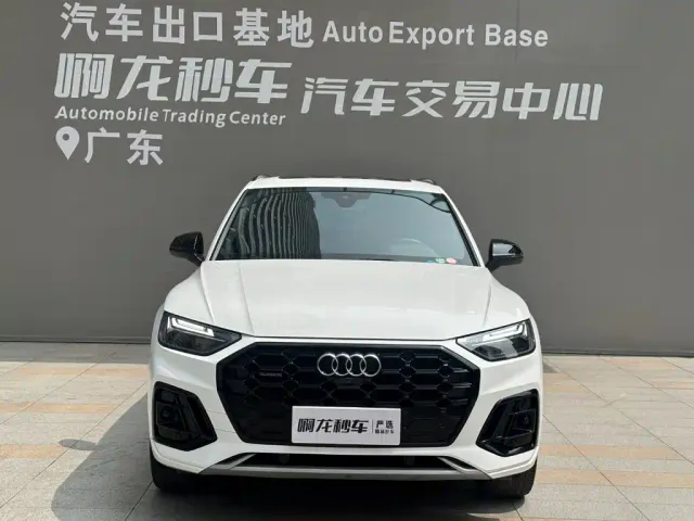 Audi Q5L — Фото автомобиля 2