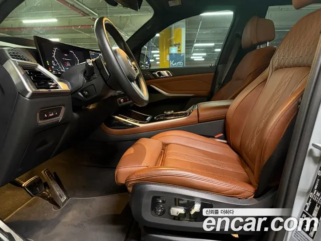 BMW X7 G07 — Фото автомобиля 12