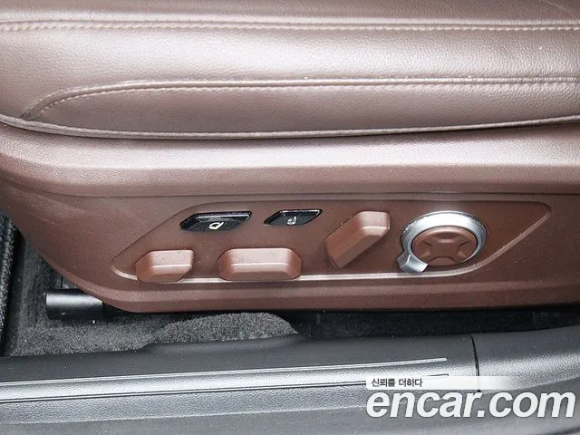 Hyundai Grandeur GN7 — Фото автомобиля 11