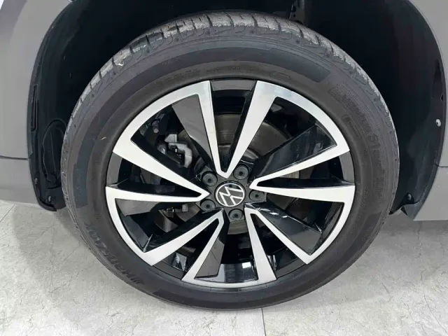 Volkswagen Tharu — Фото автомобиля 24