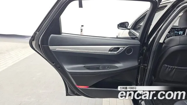 Hyundai Grandeur New — Фото автомобиля 14
