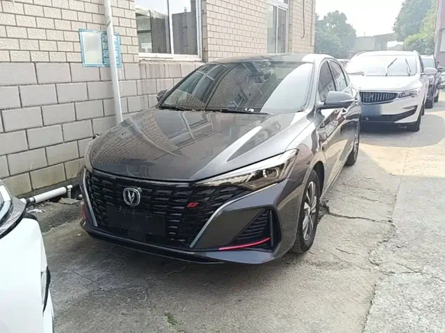 Фотография автомобиля — Changan Eado