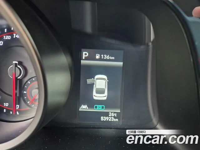 Hyundai Avante CN7 — Фото автомобиля 18