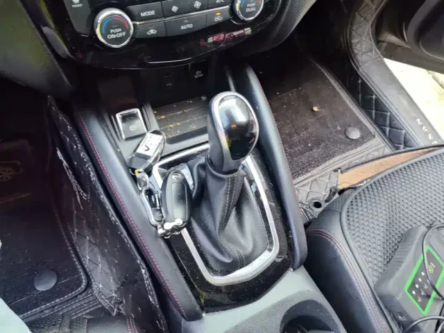 Nissan Qashqai — Фото автомобиля 13