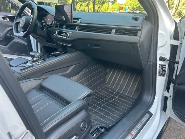 Audi A4L — Фото автомобиля 20