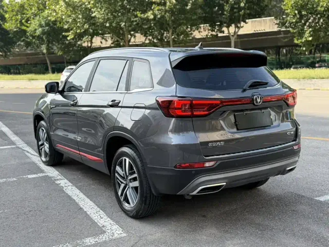 Changan CS75 — Фото автомобиля 17