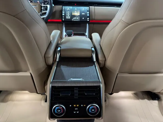 Land Rover Range Rover — Фото автомобиля 9