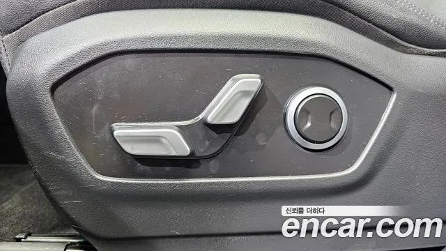 Hyundai Santafe — Фото автомобиля 23