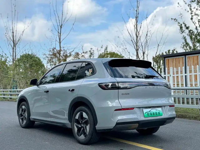 Geely Galaxy E5 — Фото автомобиля 6