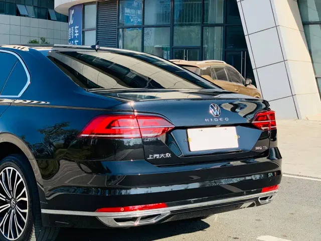 Volkswagen Phideon — Фото автомобиля 11