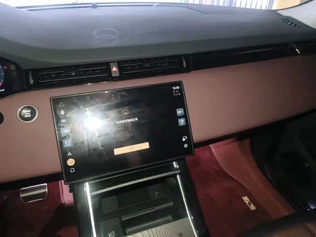 Land Rover Range Rover Evoque — Фото автомобиля 12