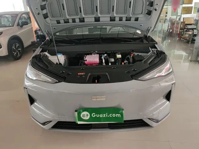 Geely Galaxy E5 — Фото автомобиля 19