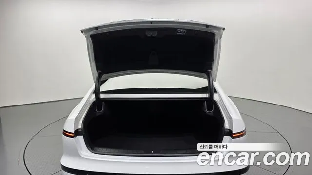 Hyundai Grandeur GN7 — Фото автомобиля 26