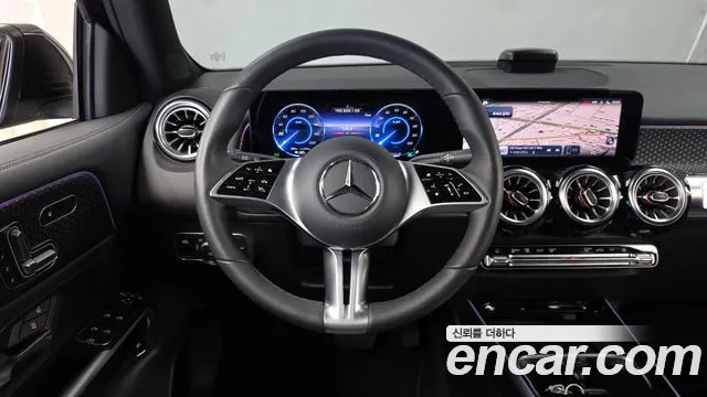 Mercedes-Benz EQB X243 — Фото автомобиля 12