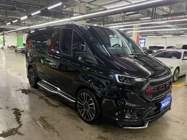 Ford Tourneo — Фото автомобиля 2