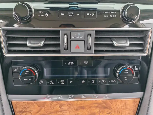 Nissan Patrol — Фото автомобиля 22