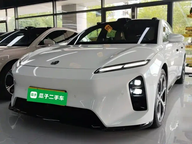 Фотография автомобиля — Nio ET5