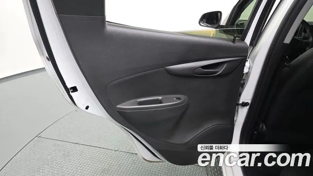Chevrolet Spark — Фото автомобиля 14