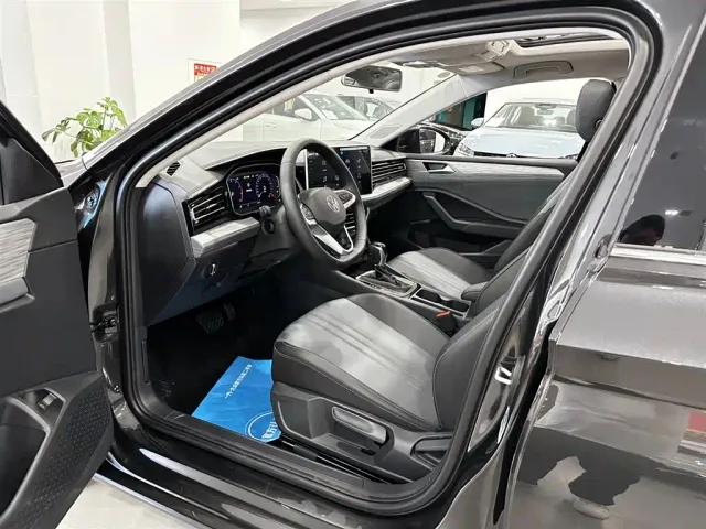 Volkswagen Sagitar — Фото автомобиля 30