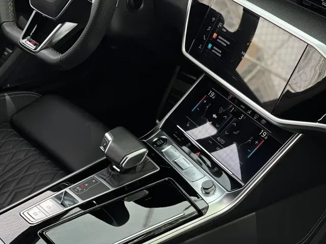 Audi A7 — Фото автомобиля 13