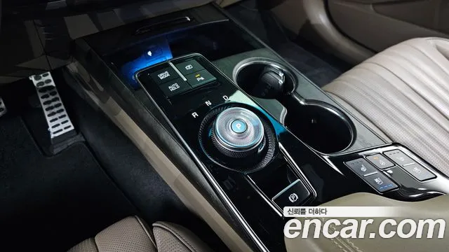 Kia K8 Signature — Фото автомобиля 9