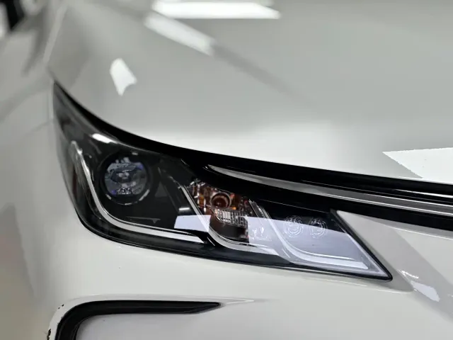 Toyota Corolla — Фото автомобиля 4