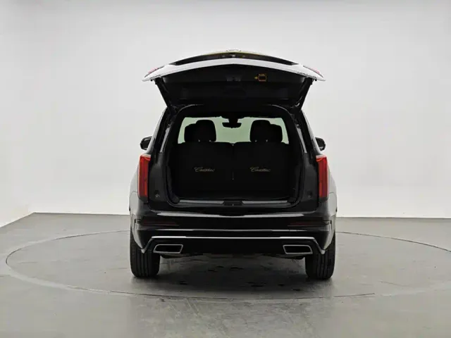 Cadillac XT6 — Фото автомобиля 7