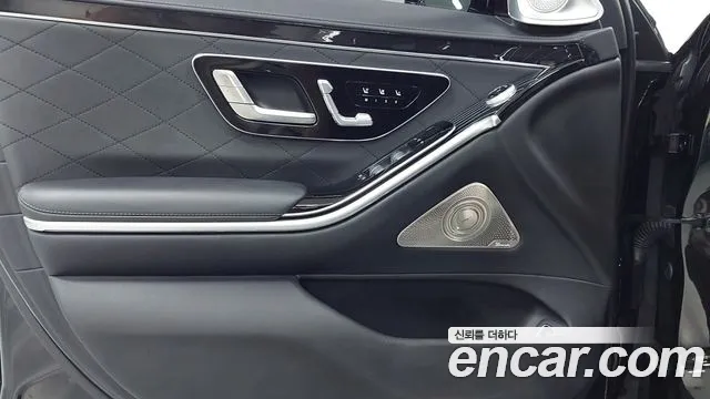 Mercedes-Benz S-Class — Фото автомобиля 15