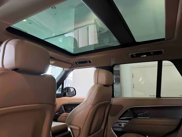 Land Rover Range Rover — Фото автомобиля 17