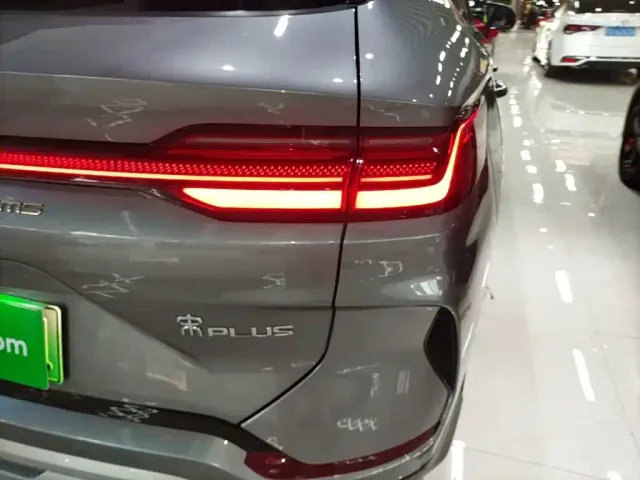 BYD Song PLUS — Фото автомобиля 7