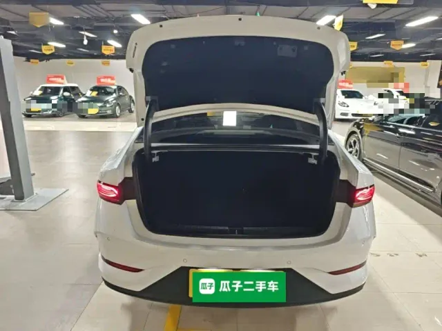 BYD Qin PLUS — Фото автомобиля 18